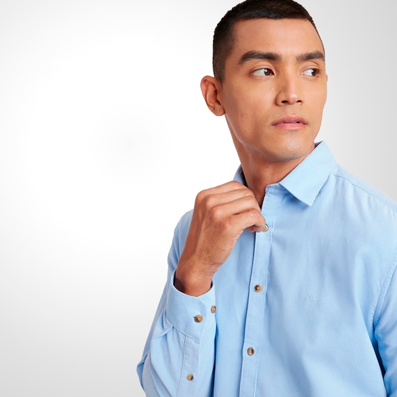 CAMISA ARAMIS MASCULINA VELUDO COTELÊ AZUL CLARO