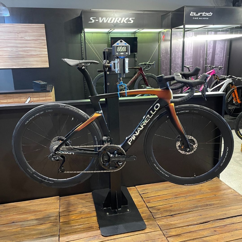 Dogma Peso Pinarello F12 Disk Bicycle Pinarello F12 Disc Peso