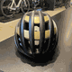 Capacete Abus Airbreaker Preto e Dourado - 4
