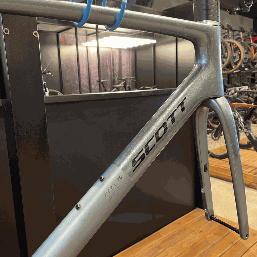 Quadro SCOTT em Carbono ADDICT RC HMX cinza
