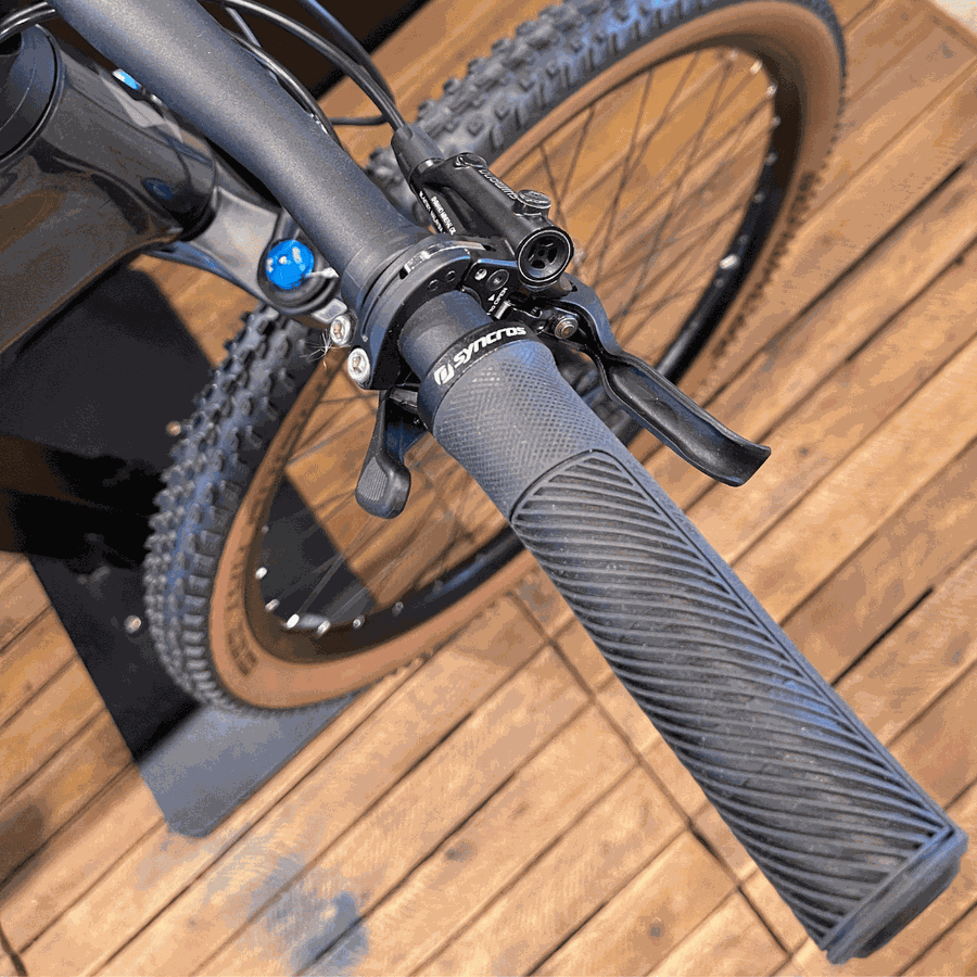 Par de Freio a Disco Shimano Original Hidráulico BL-MT501