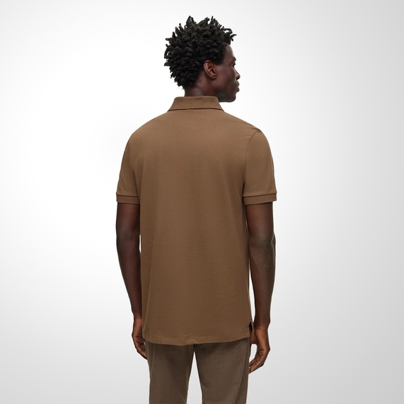 POLO BOSS MASCULINA REGULAR LOGO BORDADO MARROM ESCURO