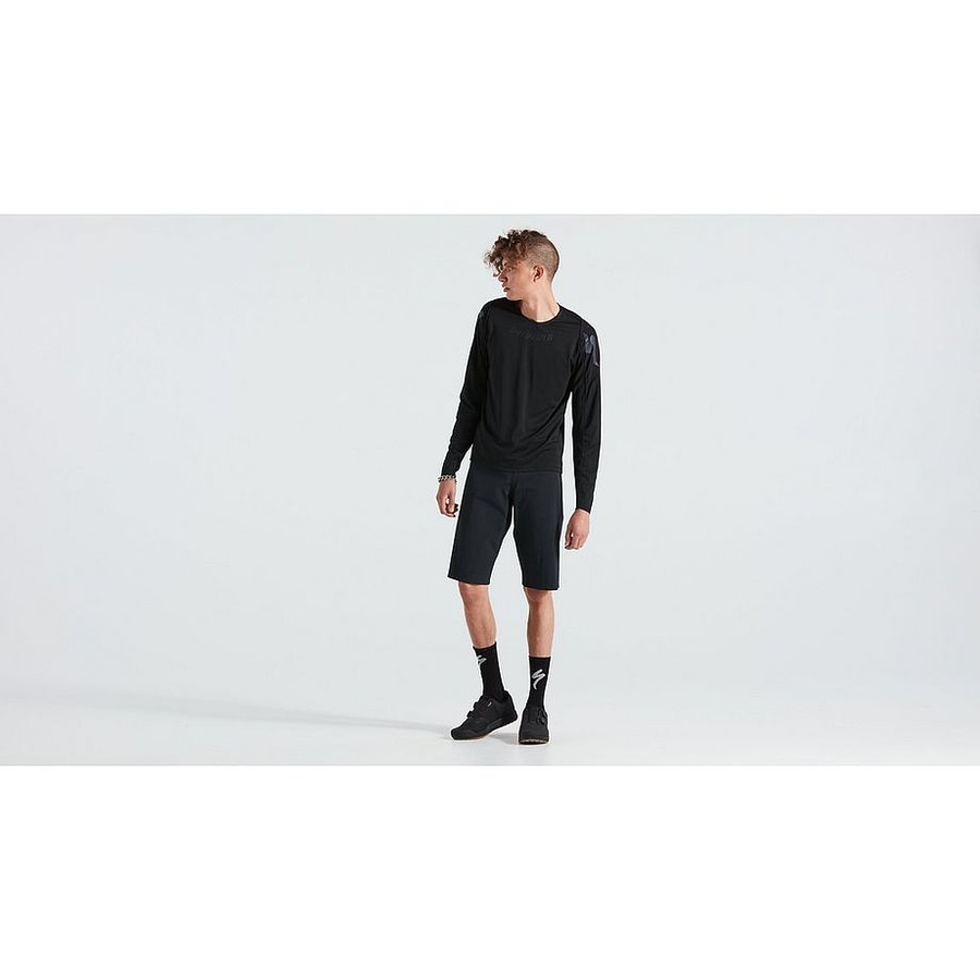 Shorts Specialized Gravity Masculino Preto