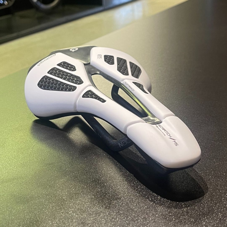 Selim Prologo Scratch-M5 Pas Nack Aring Branco