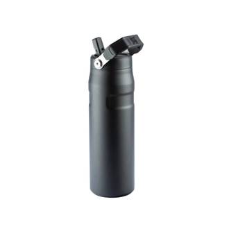 GARRAFA FLIP STRANW 710 ML 8339 - BLACK - UN - STANLEY