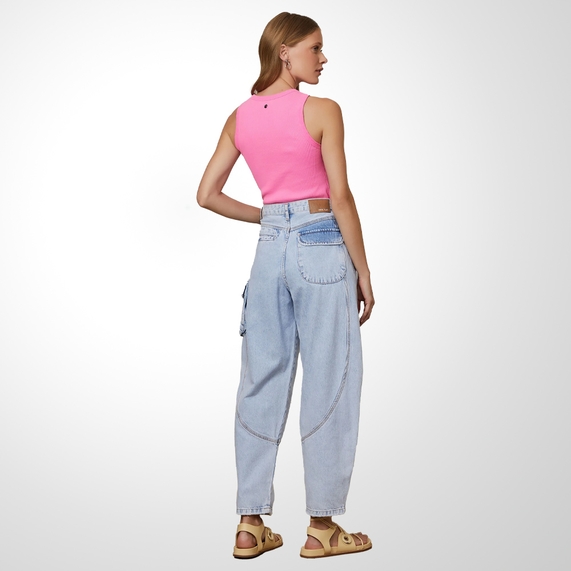 CALÇA JEANS FEMININA SLOUCHY RECORTES BOLSO CARGO ANIMALE