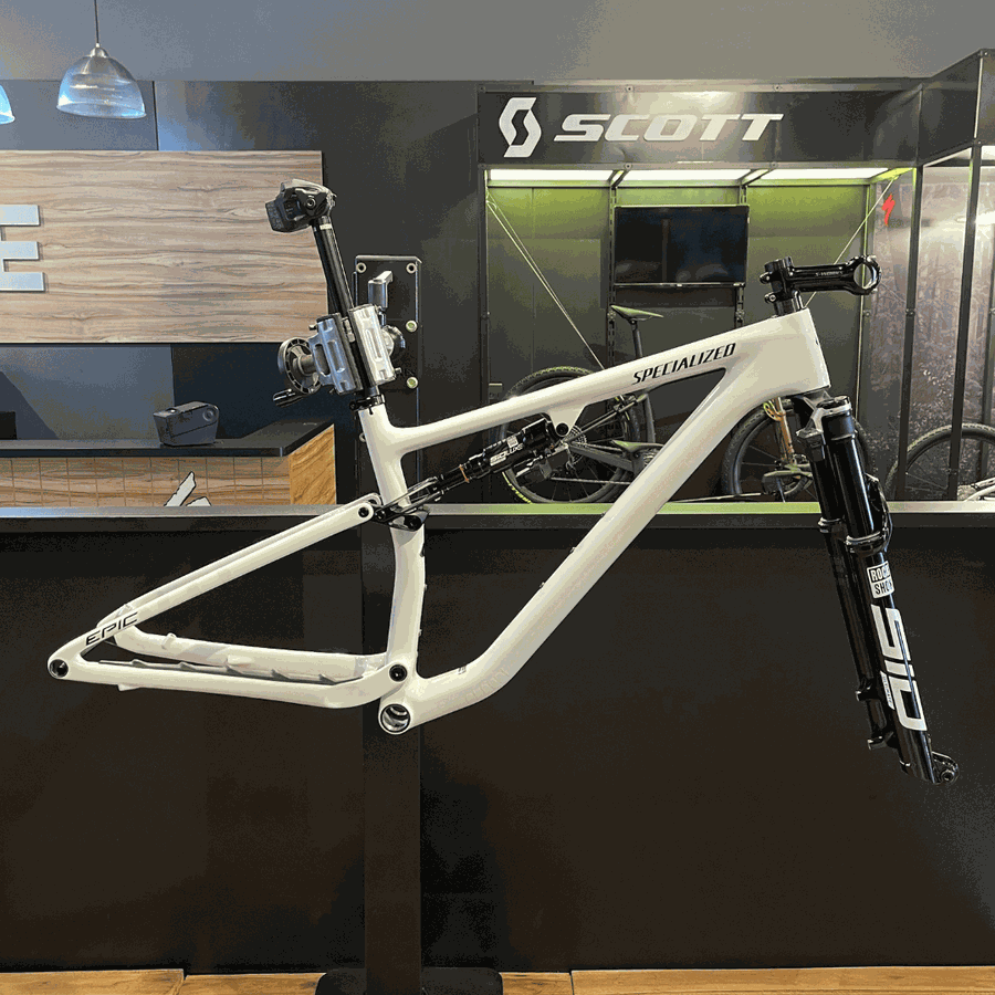 Quadro Specialized Epic Evo com Flight Attendant 
