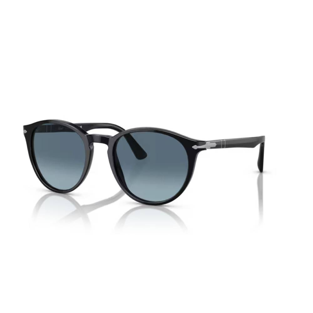Óculos de Sol Persol PO3152S 9014 - Elegância e Sofisticação em Cada Detalhe