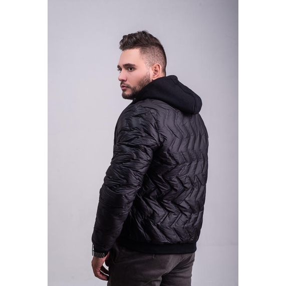 JAQUETA MASCULINA NYLON E CAPUZ PRETA PADRÃO