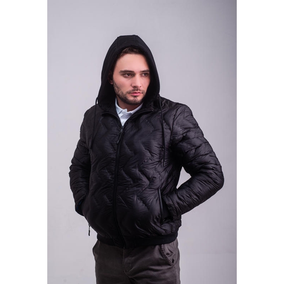 JAQUETA MASCULINA NYLON E CAPUZ PRETA PADRÃO