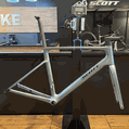 Quadro SCOTT em Carbono ADDICT RC HMX cinza