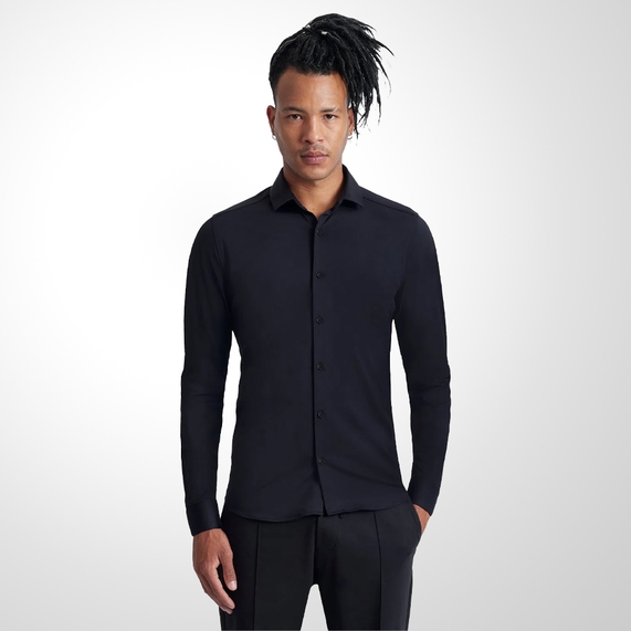 CAMISA ARAMIS MASCULINA SLIM ANATOMICA R+ LISA PRETA