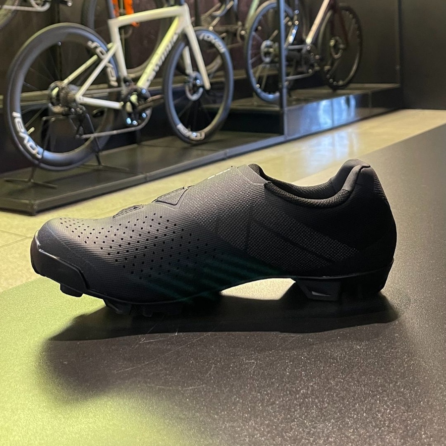 Sapatilha Shimano SH-XC300 MTB Preta