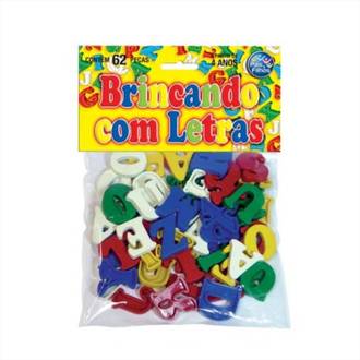 BRINCANDO C/ LETRAS SOLAPA 4744 - 62 PCS - UN - PAIS E FILHOS