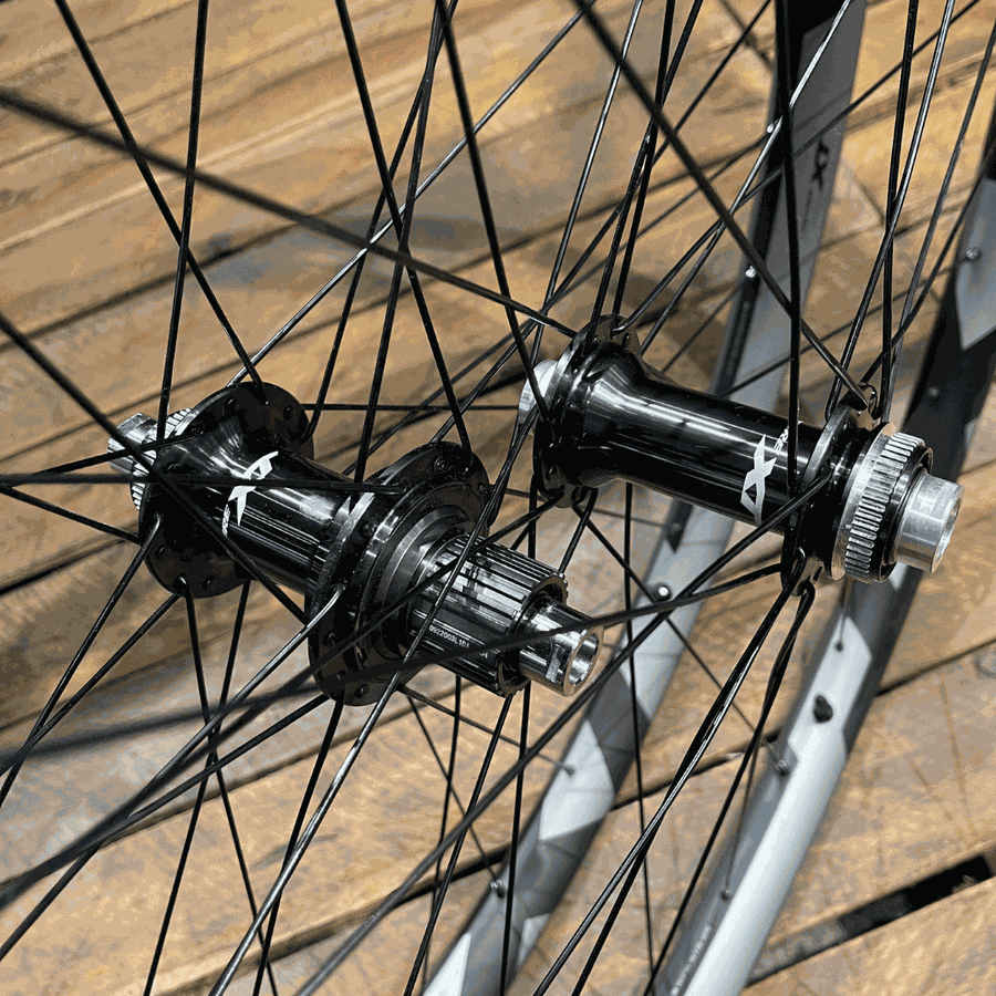 Rodas Shimano XT WH-M8120 Boost MicroSpline Tubeless