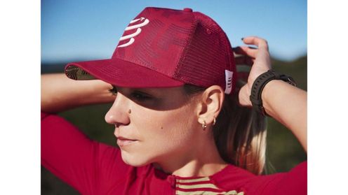 Bone Trucker Cap New Compressport hover