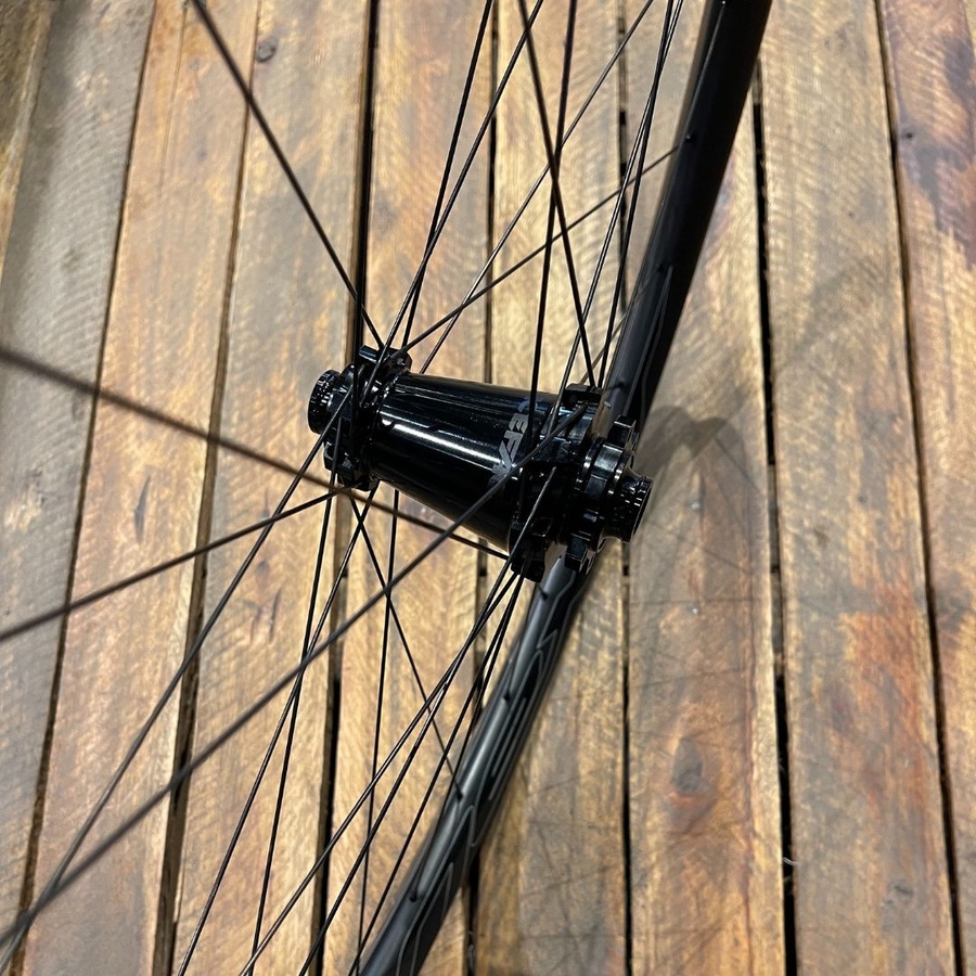 Rodas MTB Raceface em Carbono Tubeless Next-SL 29 Disc