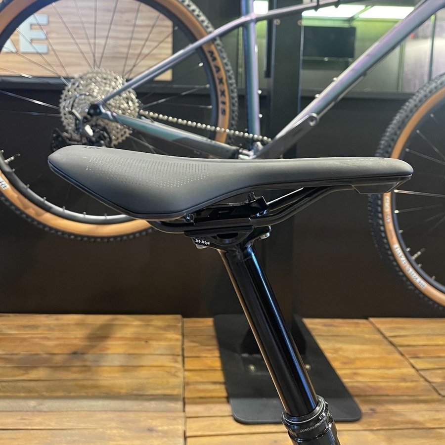 Selim Syncros Tofino 2.0 Preto