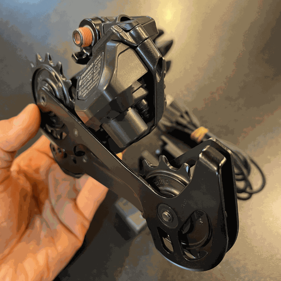 KIT de Upgrade Shimano Original Deore XT M8250 Di2 Eletrônico de 12 Velocidades