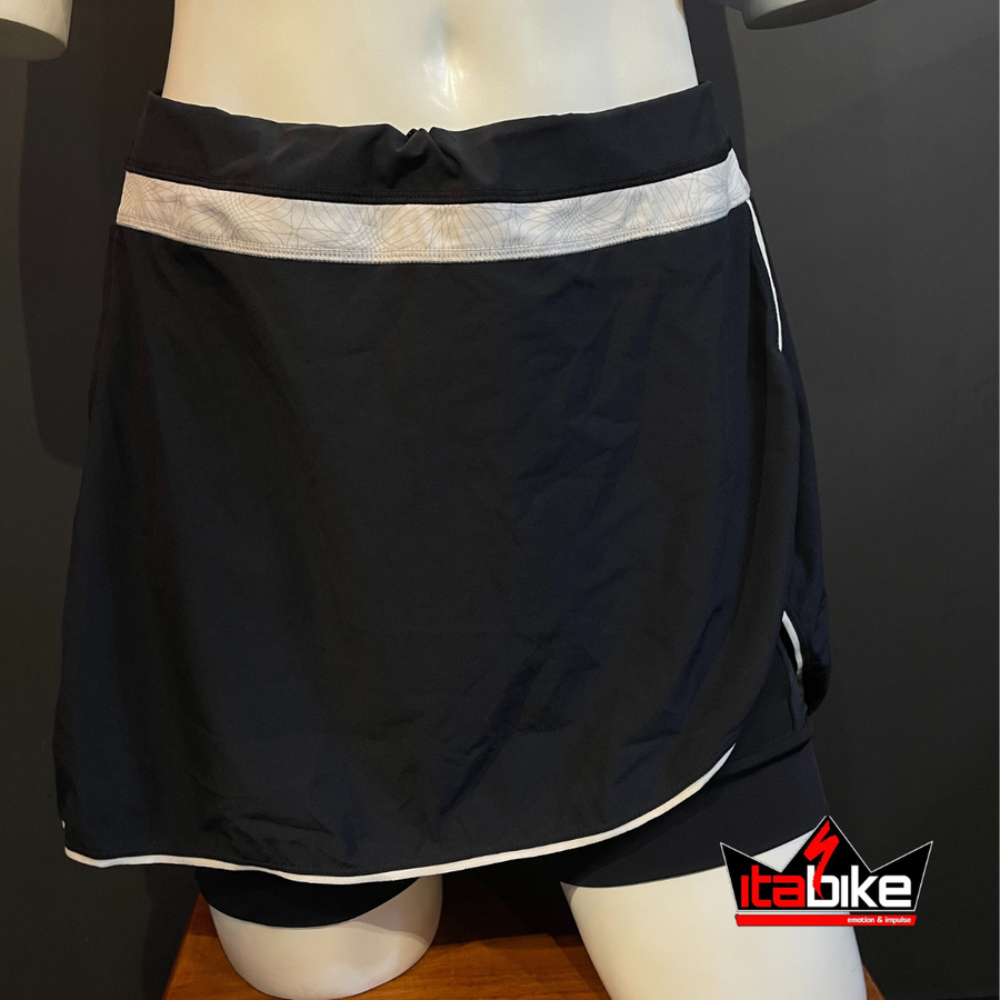Saia Shorts Original Specialized Shasta Sport Skort Feminina Preto e Branco