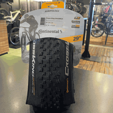 Pneu MTB Continental Cross King Performance Tubeless Preto