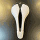 Selim Prologo Scratch-M5 Pas NACK Branco - 2