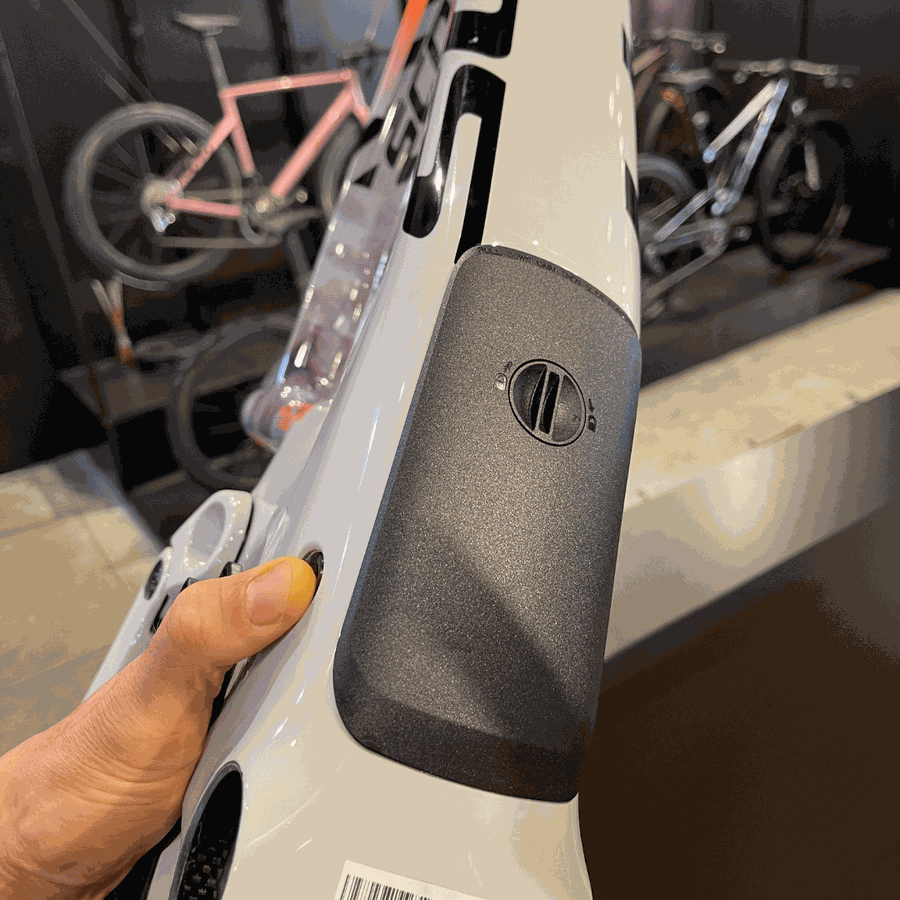 Quadro SCOTT Spark RC team issue em Carbono branco gelo