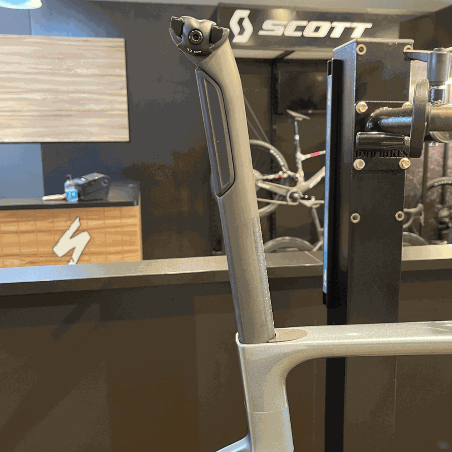Quadro SCOTT em Carbono ADDICT RC HMX cinza