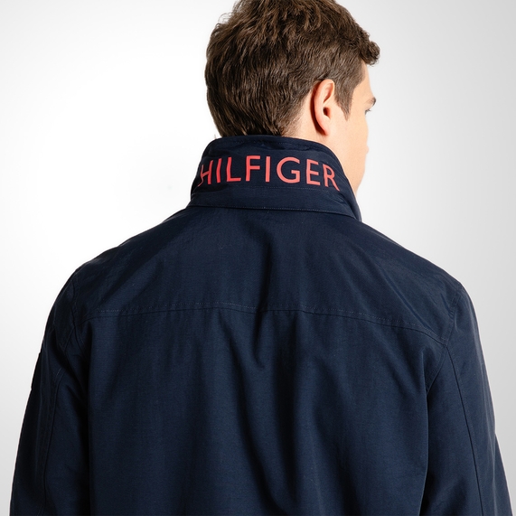 JAQUETA TOMMY HILFIGER MACULINA GOLA ALTA MARINHO