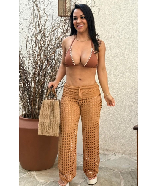 SAÍDA DE PRAIA CALÇA NO TRICÔ NUDE