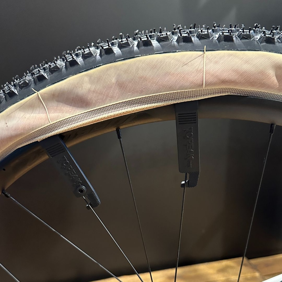 Par de Espátula Topeak 21/16 DX Preta