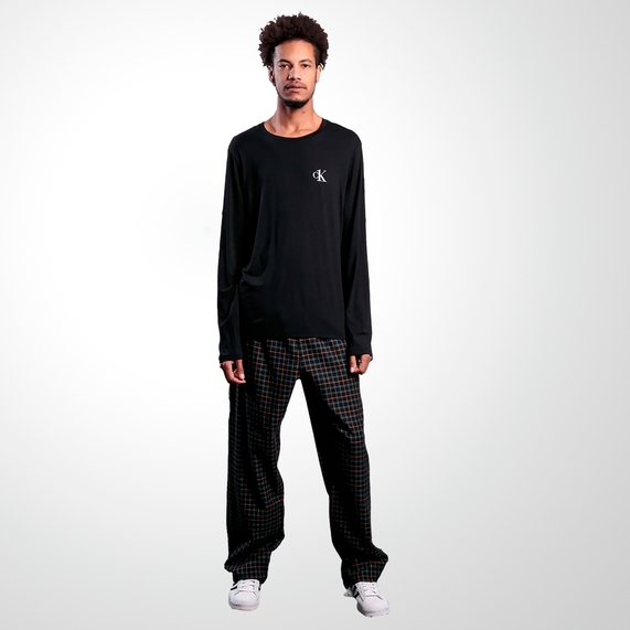 PIJAMA MASCULINO MANGA LONGA E CALÇA FLANELADA PRETO CALVIN KLEIN UNDERWEAR