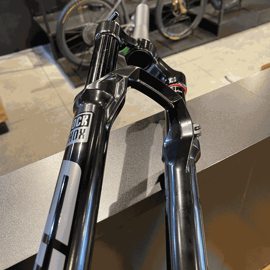 Garfo de Suspensão RockShox Sid Select 120mm Preta com Trava no Guidão