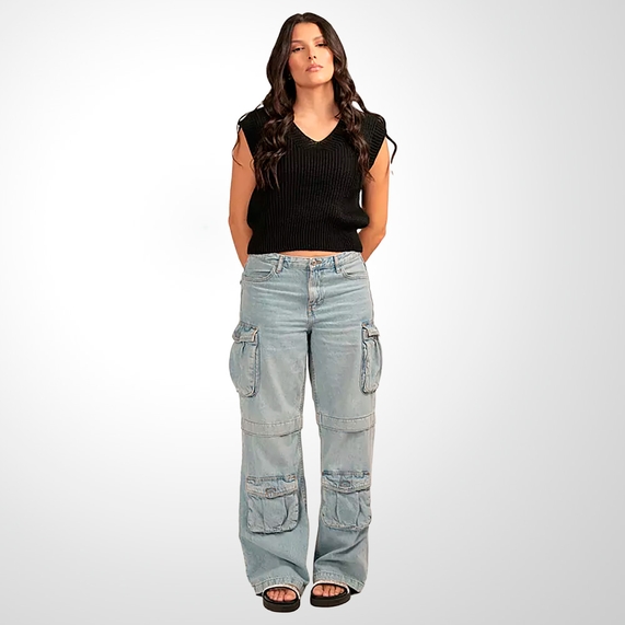COLETE FEMININO EM TRICOT PRETO PADRÃO