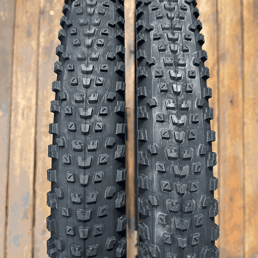 Par de Pneus MTB MAXXIS REKON RACE 2.4 Tubeless