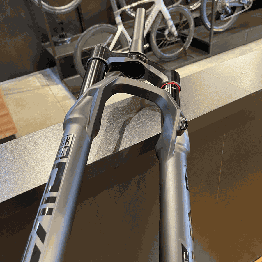 Garfo de Suspensão RockShox Pike Ultimate Preta