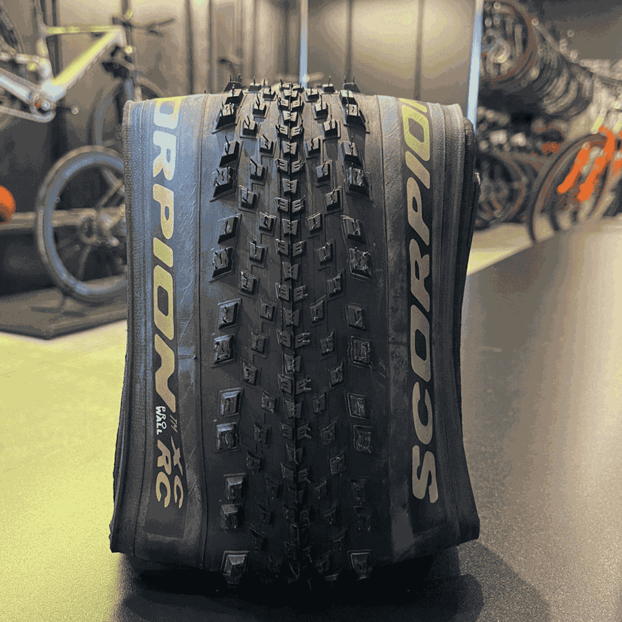 Pneu MTB Pirelli Scorpion XC RC Prowall Tubeless Gold