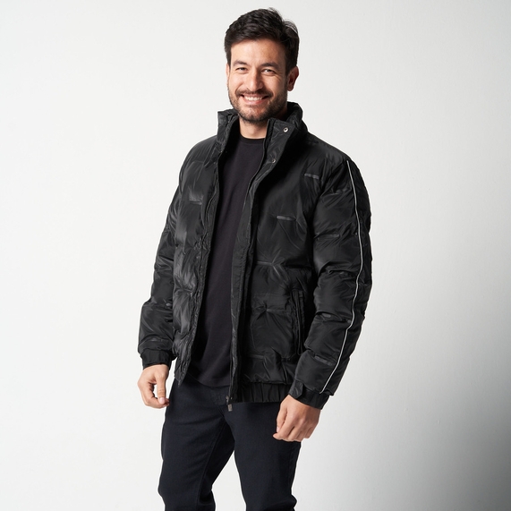 JAQUETA MASCULINA MATELASSÊ PRETA PADRÃO