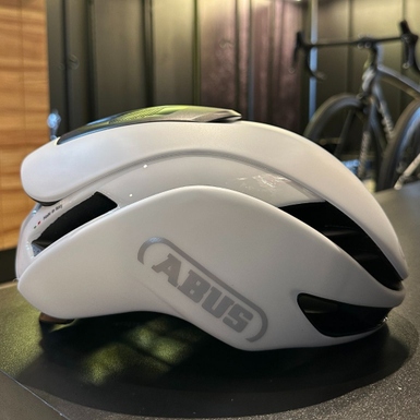 Capacete Abus GameChanger 2.0 Branco Polar