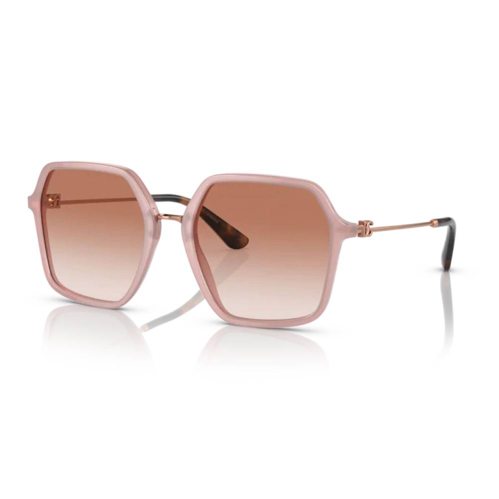 Descubra a Distinção dos Óculos de Sol Dolce & Gabbana - Sua Janela para o Mundo da Moda