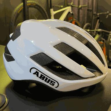 Capacete Abus Wingback Branco Brilhante 
