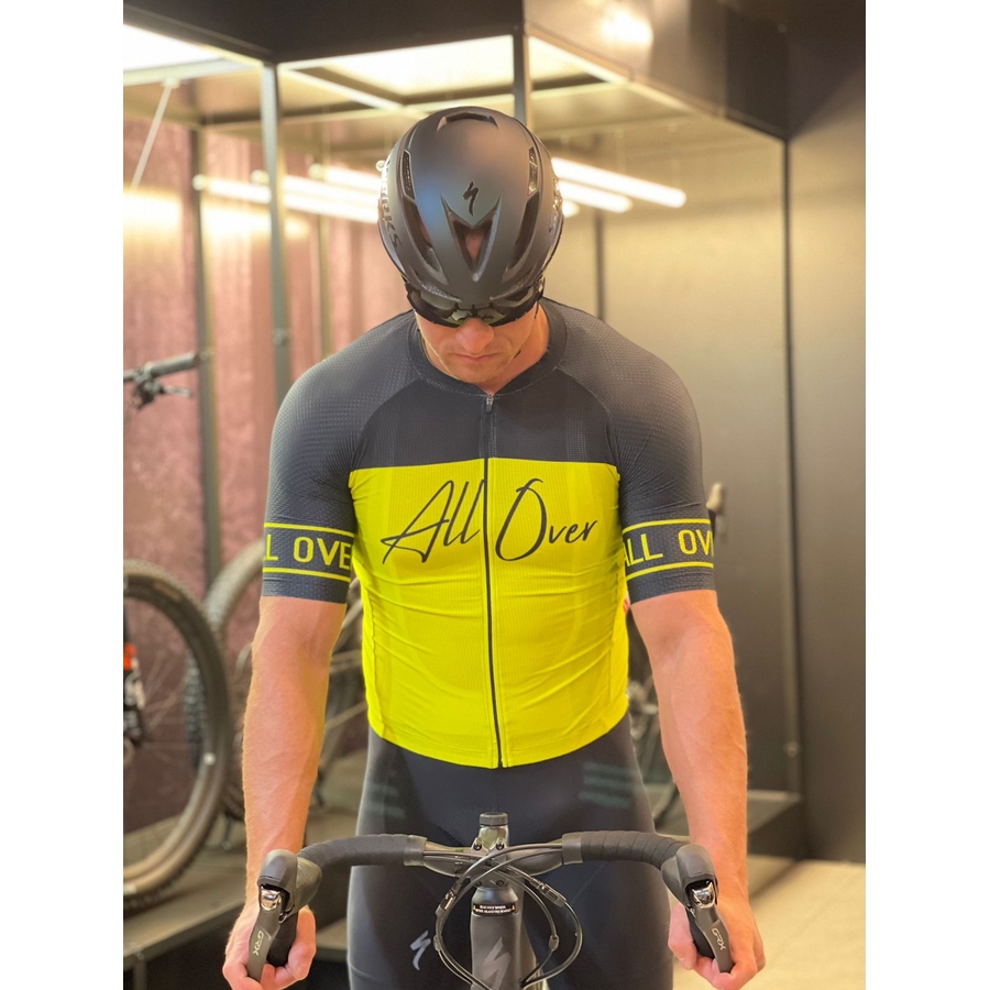 Camisa All Over Masculina Coleção Race Preta e Amarelo Neon 