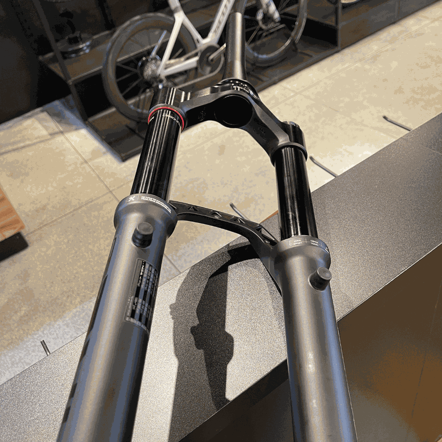 Garfo de Suspensão RockShox Pike Ultimate Preta