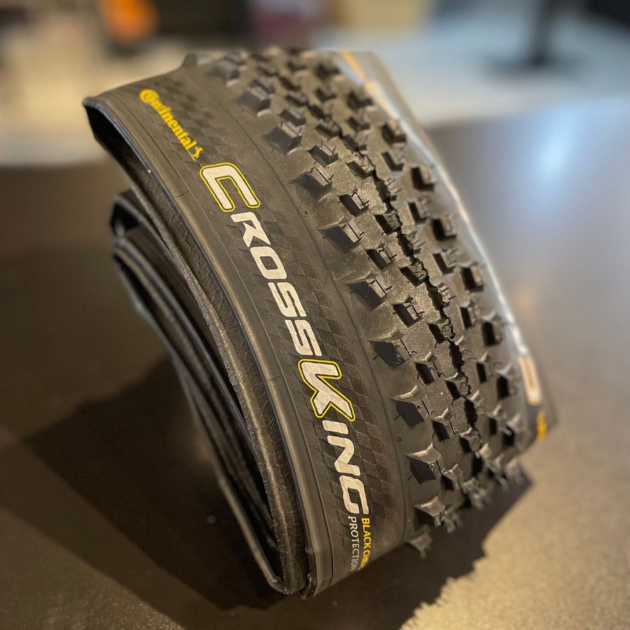 Pneu MTB Continental Cross King Protection Tubeless Preto