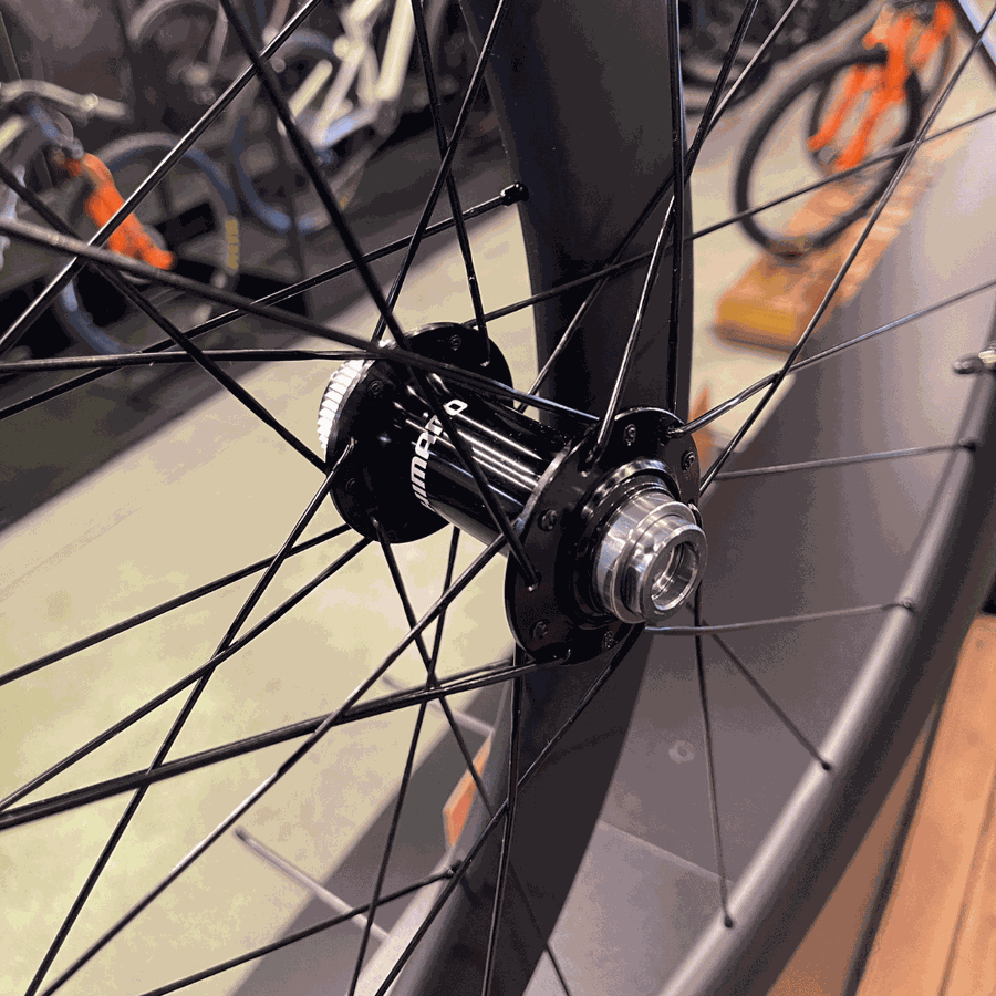 Rodas Shimano 105 WH-RS710 C46 Carbon