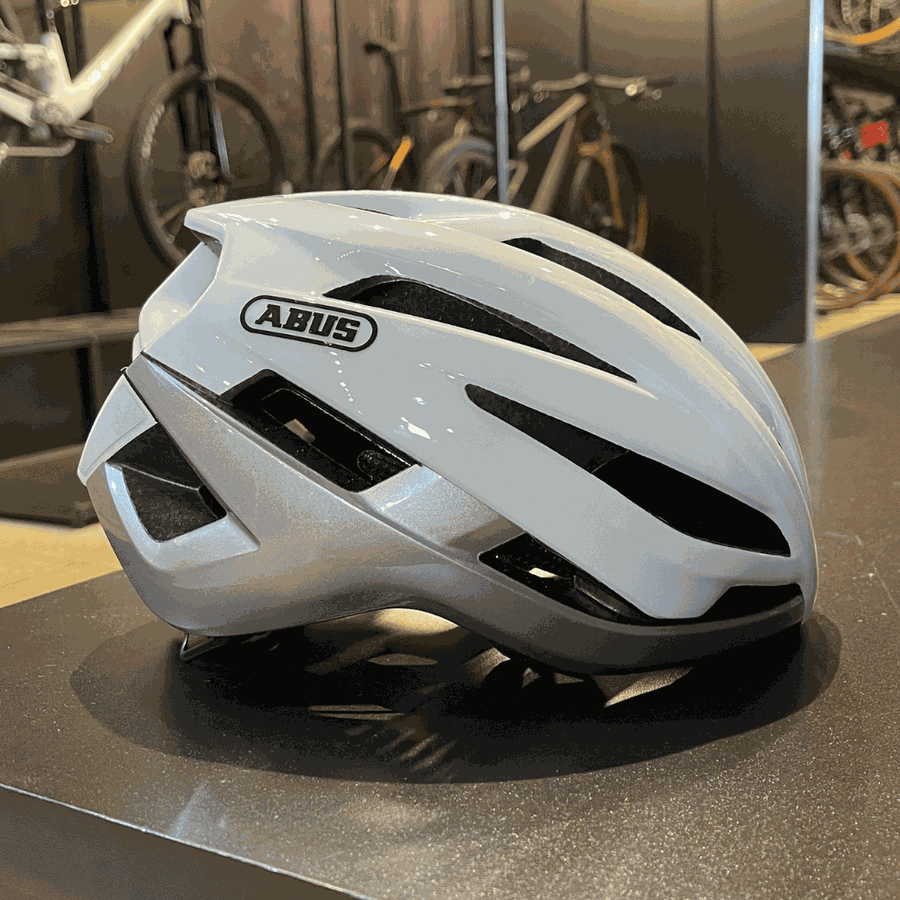 Capacete Abus Stormchaser Branco E Prata