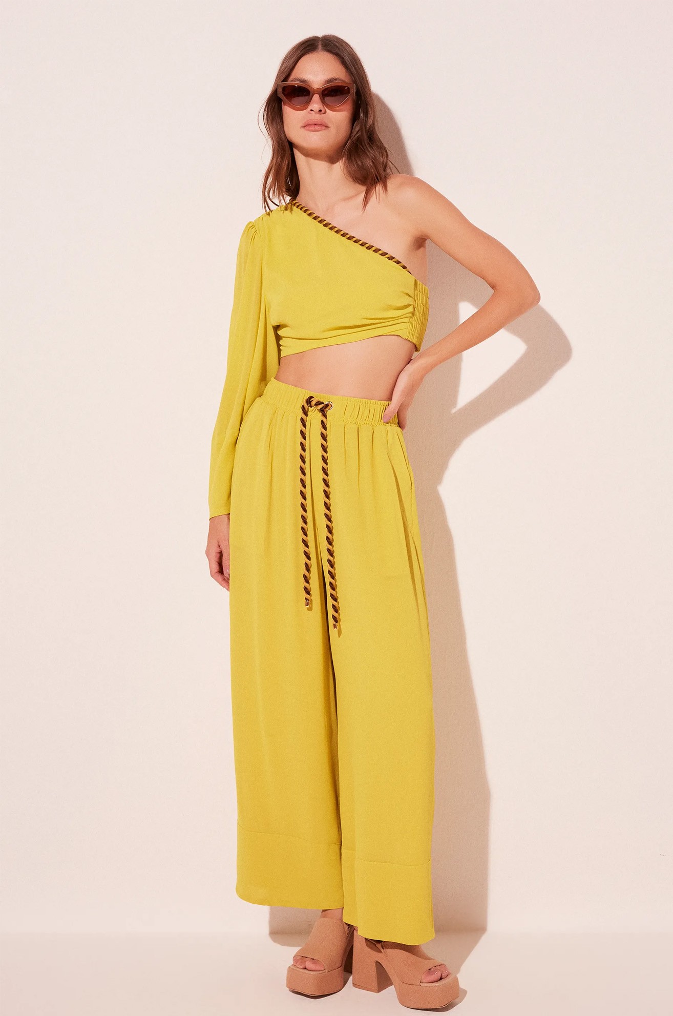 TOP OMBRO SÓ CITRUS AMARELO