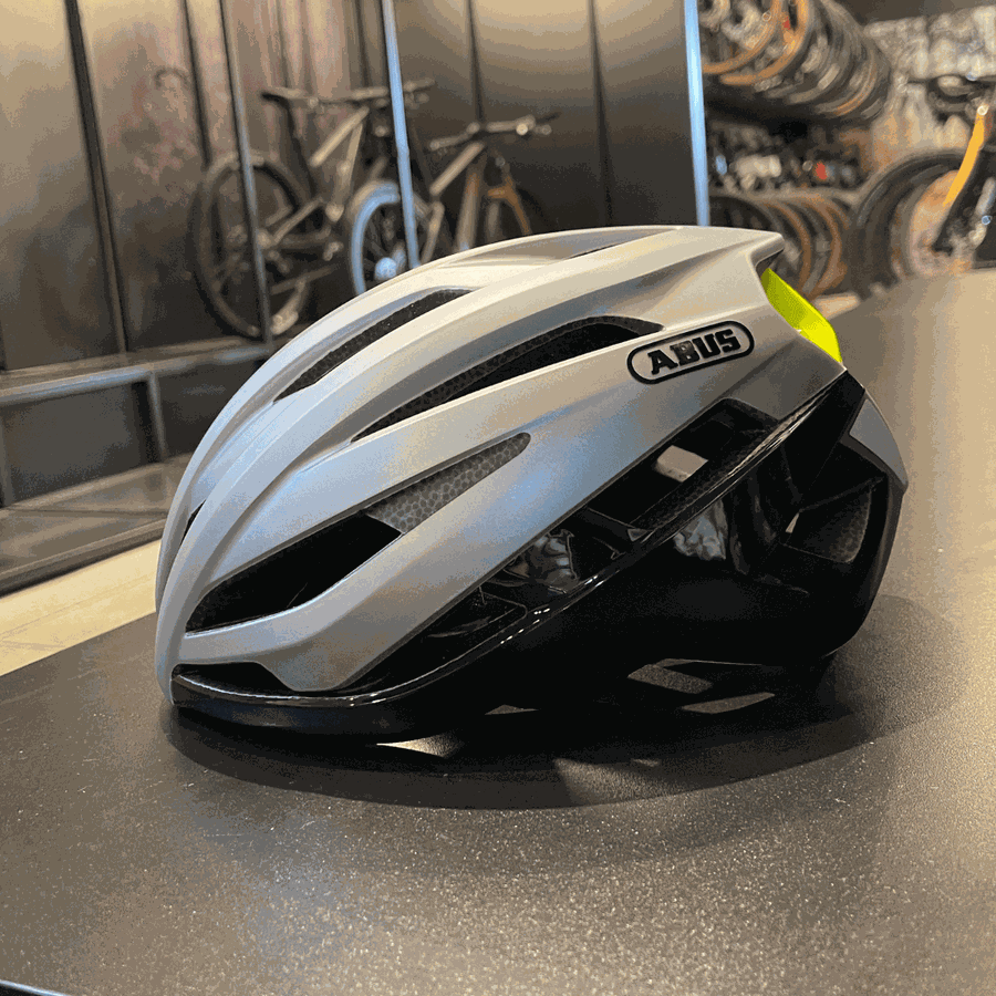 Capacete Abus Stormchaser Prata