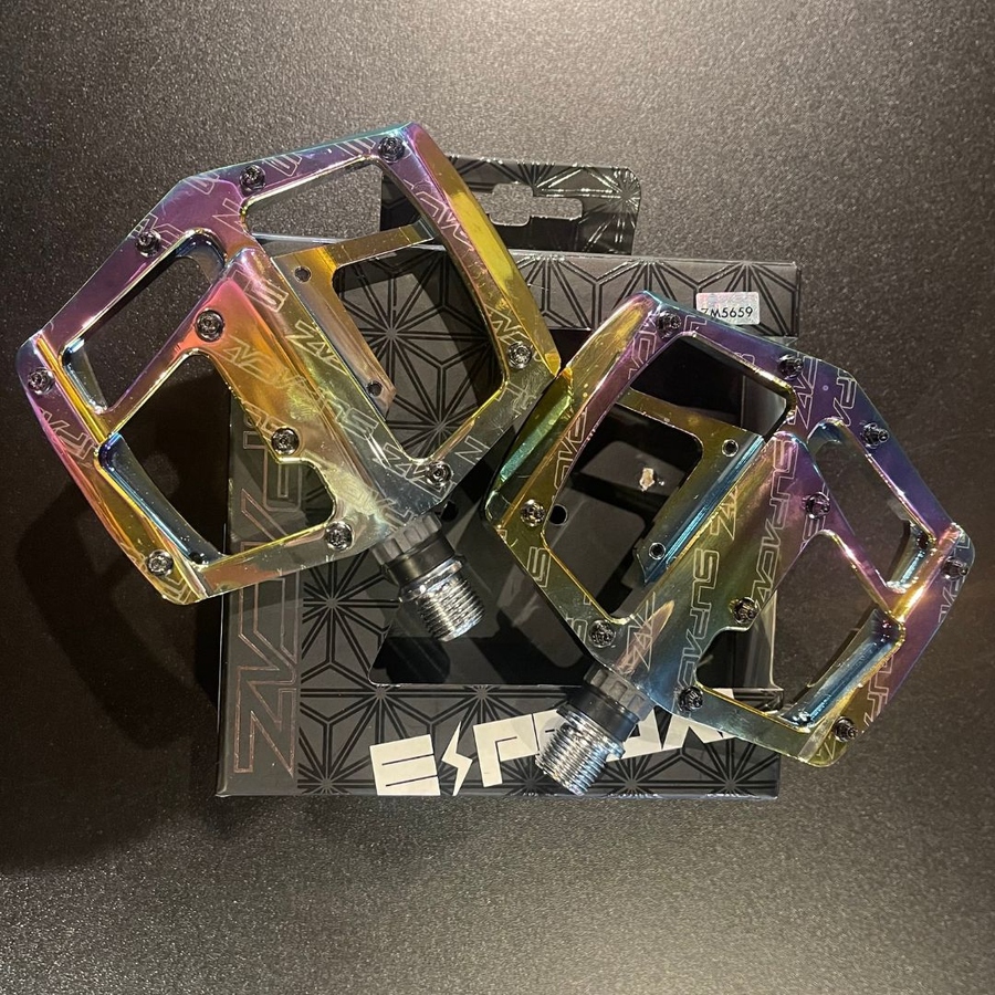 Pedal Supacaz Original CNC Alloy MTB Alumínio Rainbow