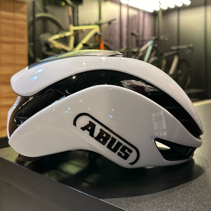 Capacete Abus GameChanger 2.0 Branco Brilhante
